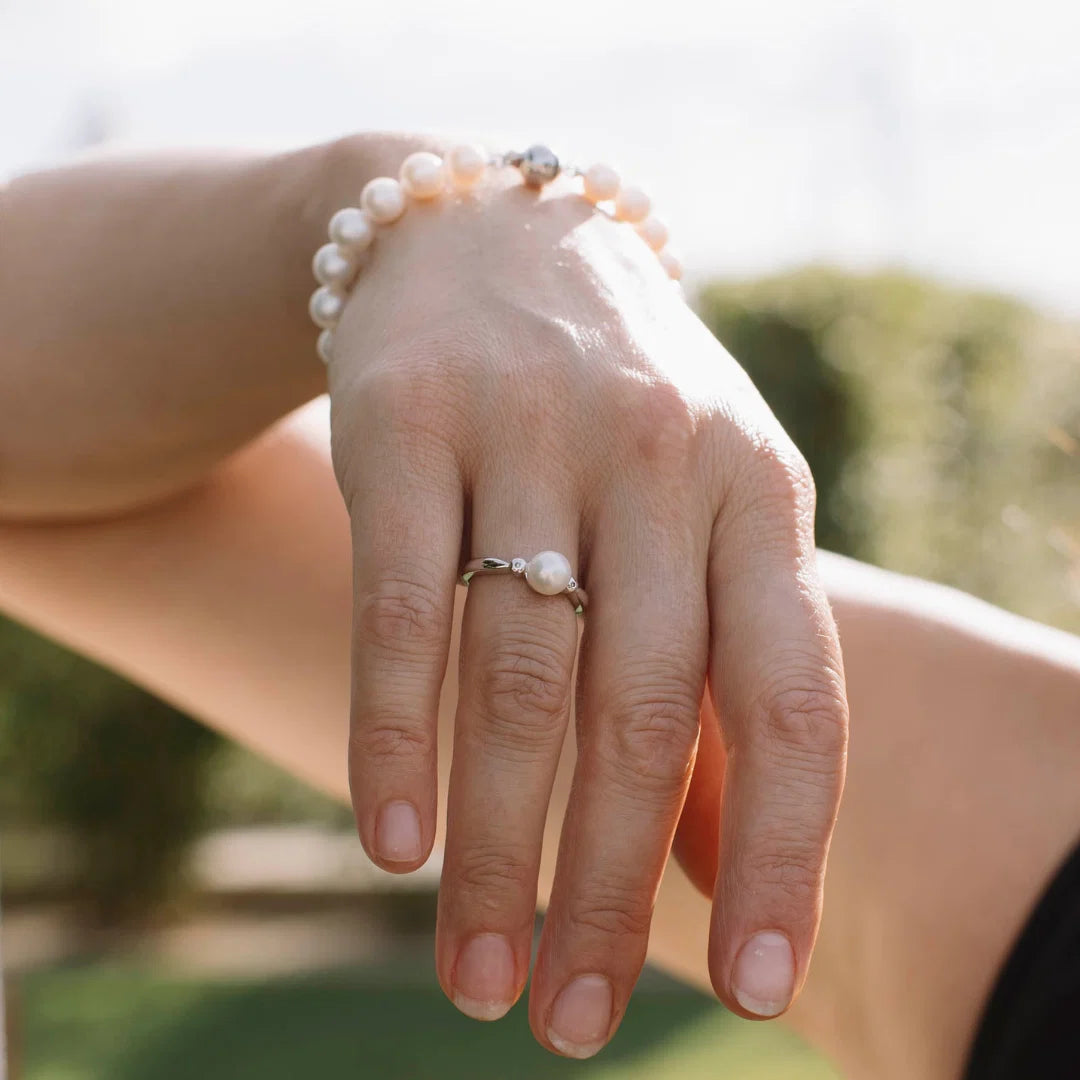 Charlotte Freshwater Ring