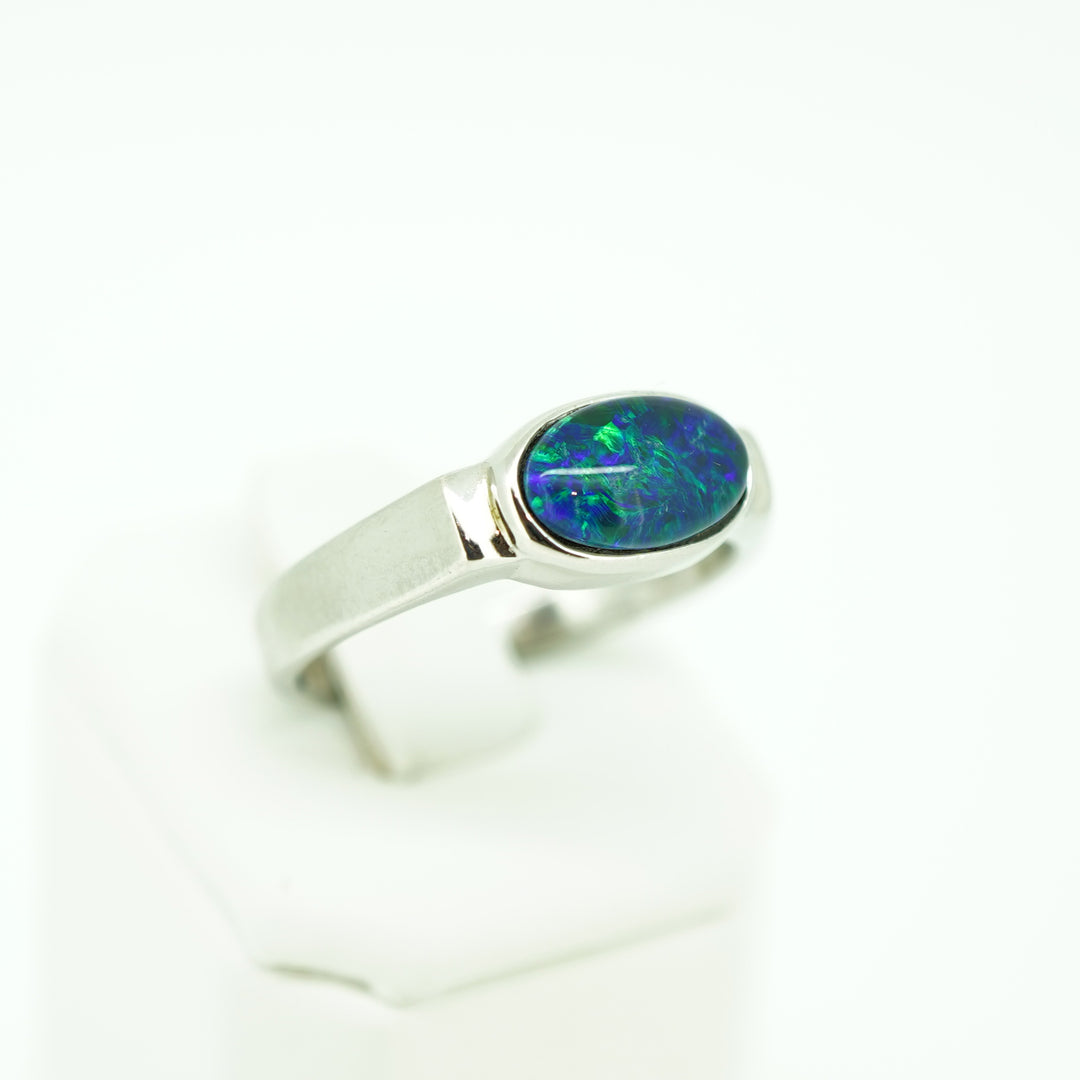 Opal Rings, Opal Rings Boulder, opal jewellery, triplet opal, boulder opal ring, dress ring, engagement ring, wedding ring, Black opal, lighting ridge