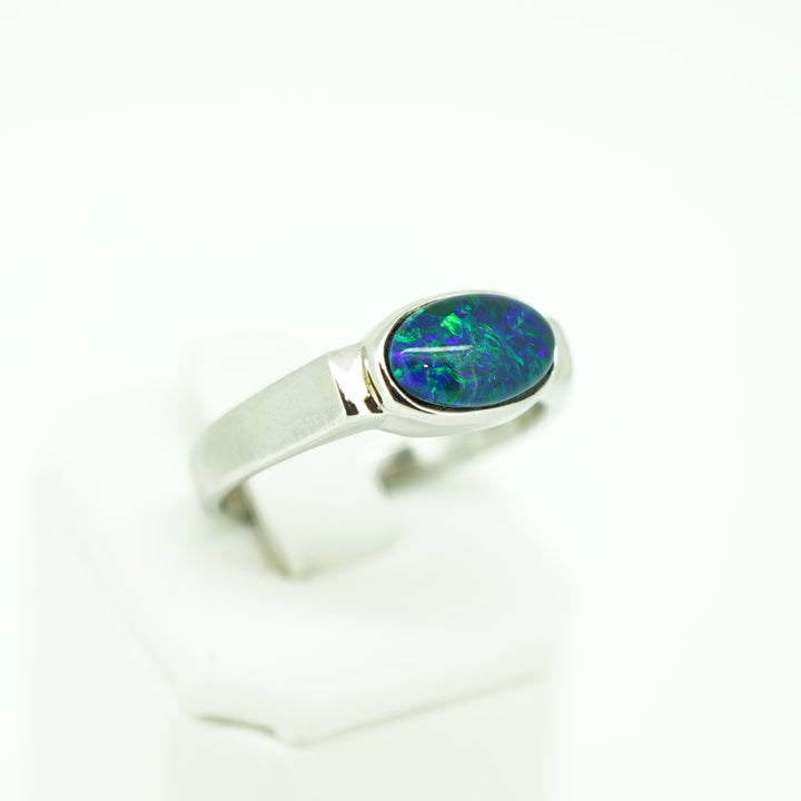 Opal Rings, Opal Rings Boulder, opal jewellery, triplet opal, boulder opal ring, dress ring, engagement ring, wedding ring, Black opal, lighting ridge
