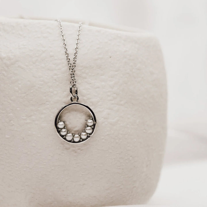 Minimoon Necklace