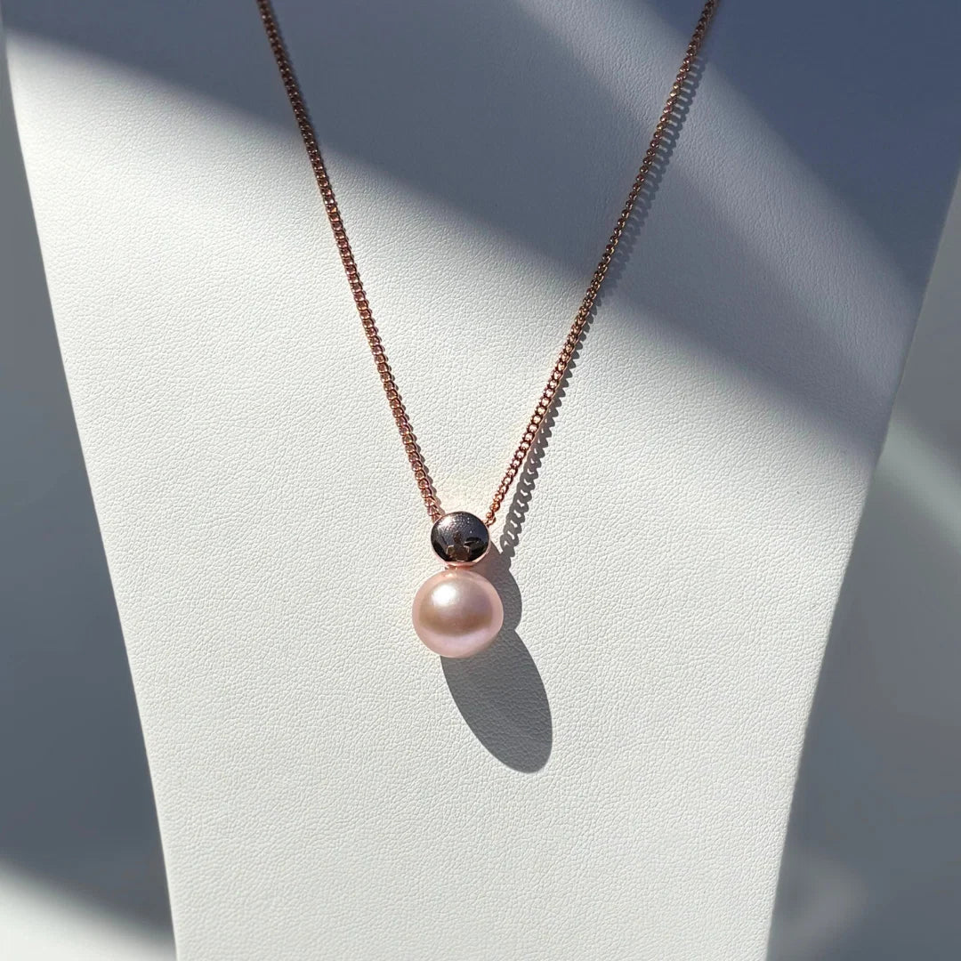 Minaudiere Pendant